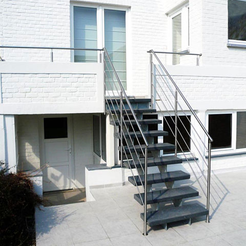 escalier - aluminium - extérieur
