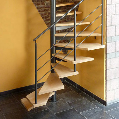 Escalier colimaçon compact 