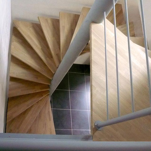 Escalier colimaçon compact 