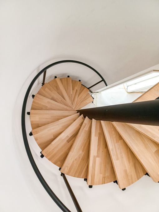 CARAKOLL 1 :Escalier colimaçon intérieur compact et économique