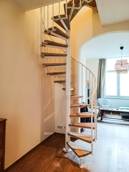 CARAKOLL 1 :Escalier colimaçon intérieur compact et économique