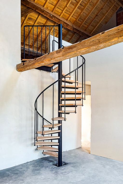 CARAKOLL 1 :Escalier colimaçon intérieur compact et économique