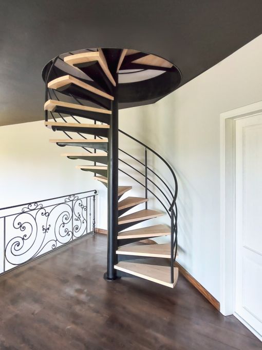 CARAKOLL 3 : Escalier colimaçon acier & bois sur mesure