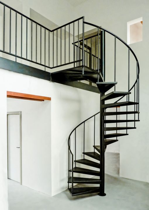 CLASSIC : Colimaçon au style industriel CLASSIC : Colimaçon au style industriel