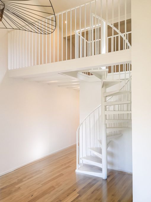 CLASSIC : Colimaçon au style industriel CLASSIC : Colimaçon au style industriel