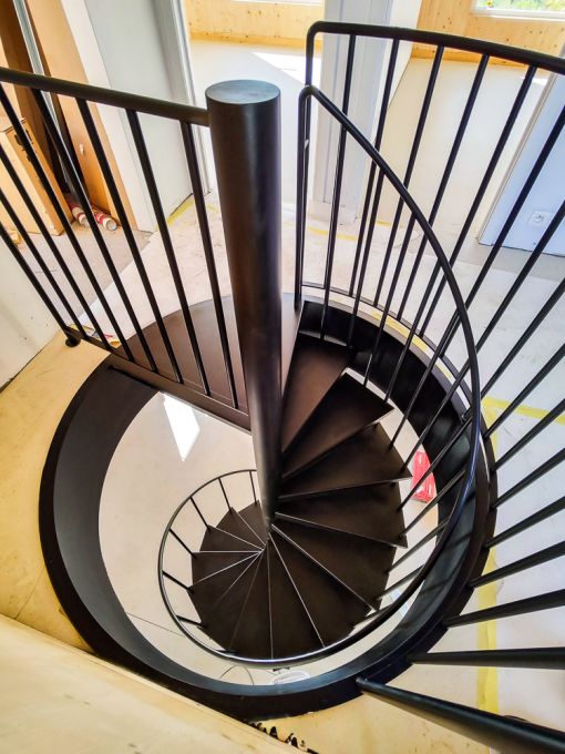 CLASSIC : Colimaçon au style industriel CLASSIC : Colimaçon au style industriel