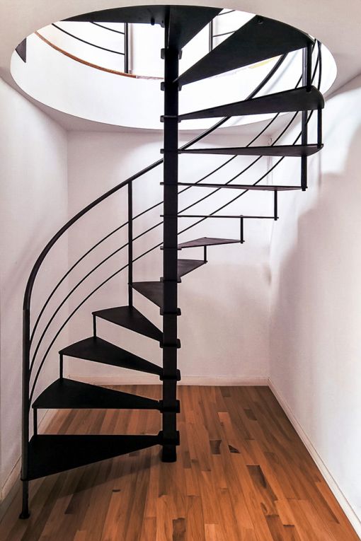 CIRCLE STEEL : escalier colimaçon tout acier minimaliste et design