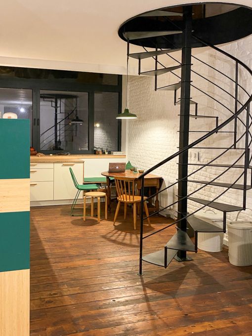 CIRCLE STEEL : escalier colimaçon tout acier minimaliste et design