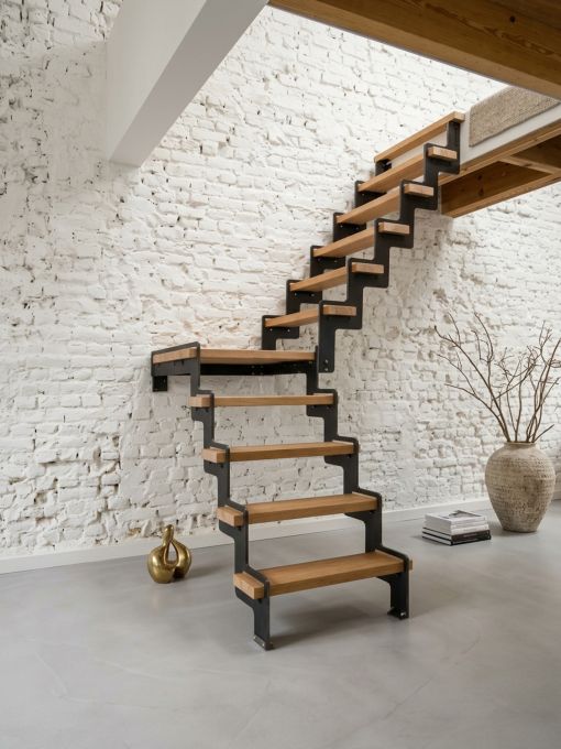Escalier UP : petit escalier gain de place, économique et sur mesure
