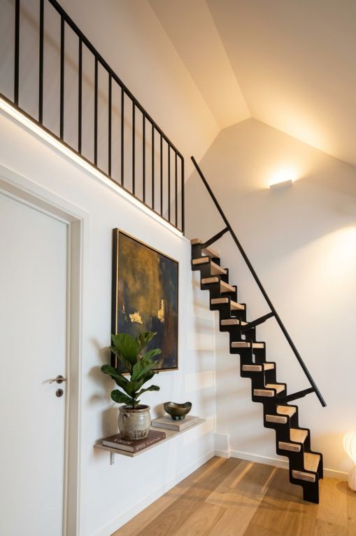 Escalier UP : petit escalier gain de place, économique et sur mesure