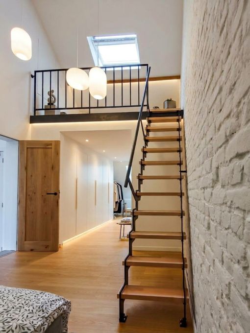 Escalier UP : petit escalier gain de place, économique et sur mesure