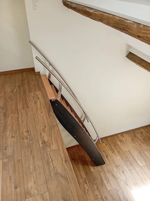 Echelle Klara : échelle-escalier compacte