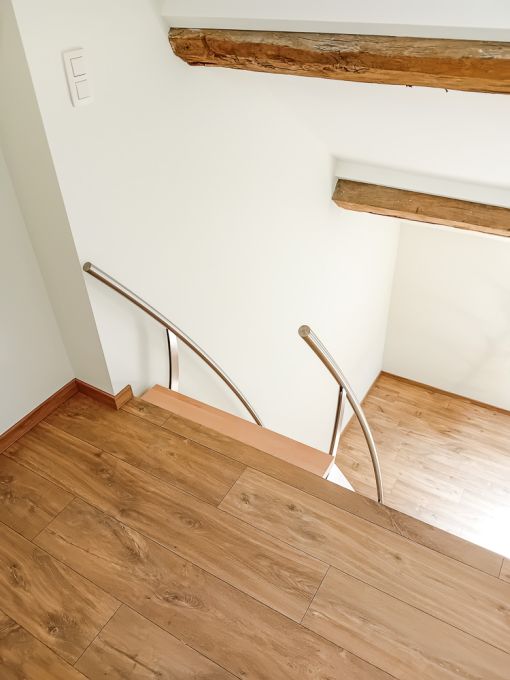 Echelle Klara : échelle-escalier compacte