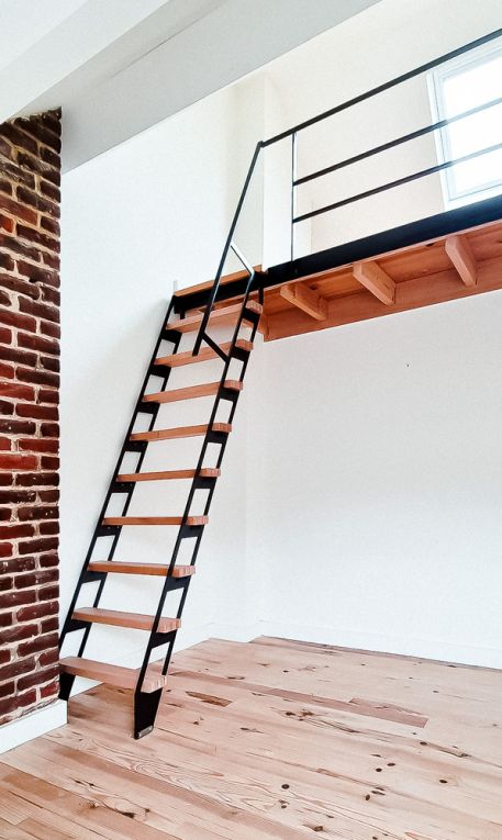 Echelle Spring Up : Compact et durable