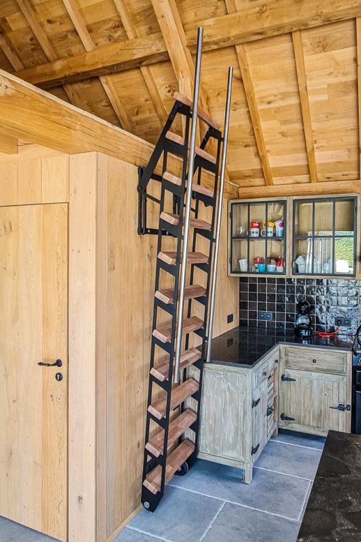 ZAP UP : escalier escamotable pliable gain de place