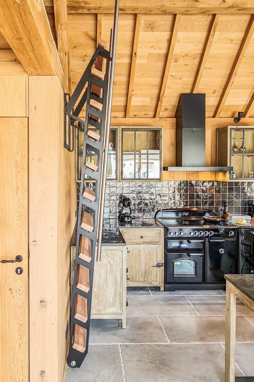 ZAP UP : escalier escamotable pliable gain de place