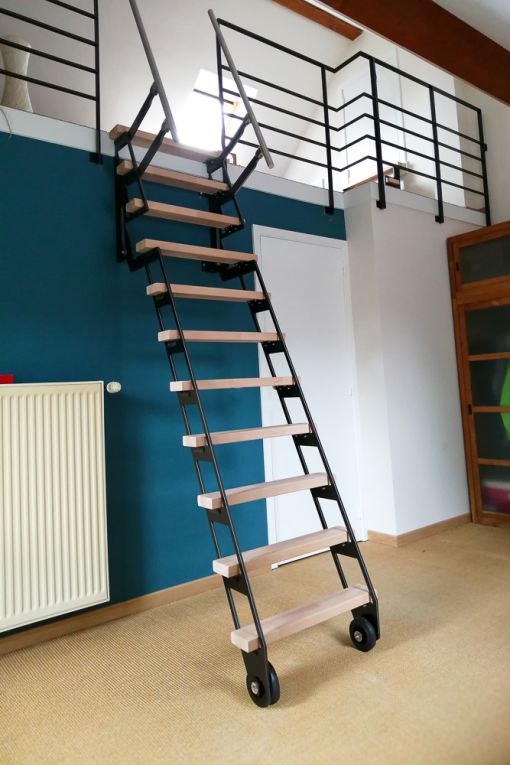 ZIP UP : escalier escamotable pliable pour accès occasionnel