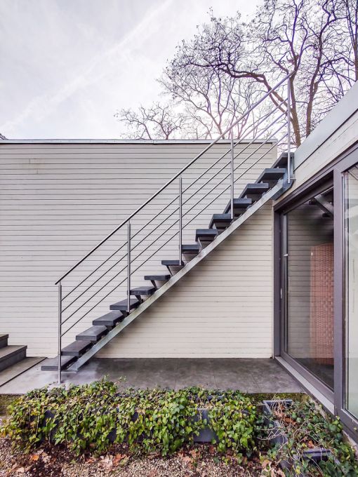 LOGI EXT : escalier extérieur moderne en inox sur mesure