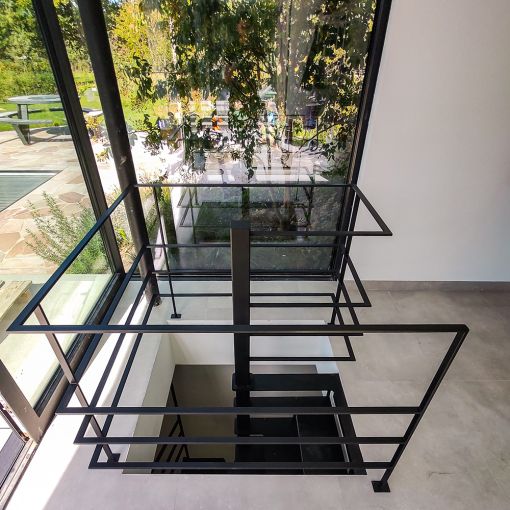 Balustrade intérieure sur mesure en acier