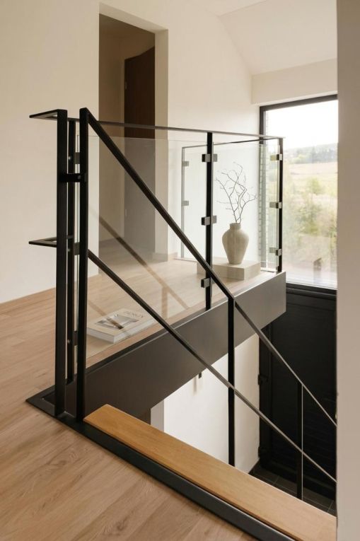 BALUSTRADE INTERIEUR : sur mesure en acier