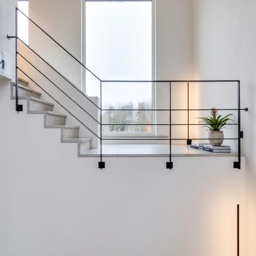 BALUSTRADE INTERIEUR : sur mesure en acier