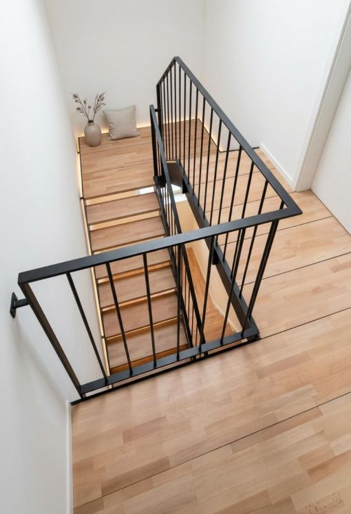 BALUSTRADE INTERIEUR : sur mesure en acier