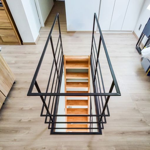 BALUSTRADE INTERIEUR : sur mesure en acier