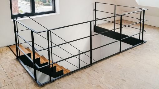 BALUSTRADE INTERIEUR : sur mesure en acier
