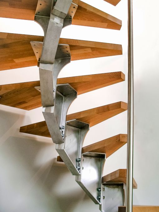SPIRWILL : Escalier à structure modulaire en aluminium