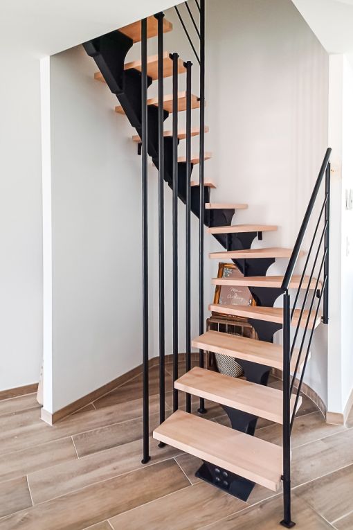 SPIRWILL : Escalier à structure modulaire en aluminium