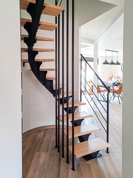 SPIRWILL : Escalier à structure modulaire en aluminium