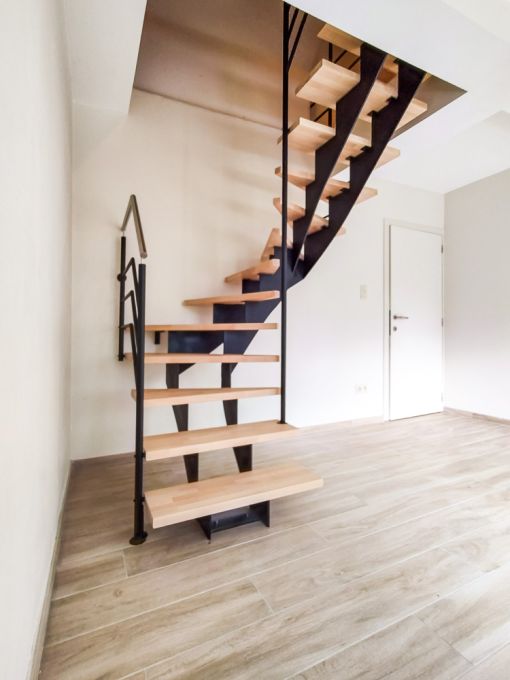 GRADE UP : escalier intérieur polyvalent pour tous les espaces