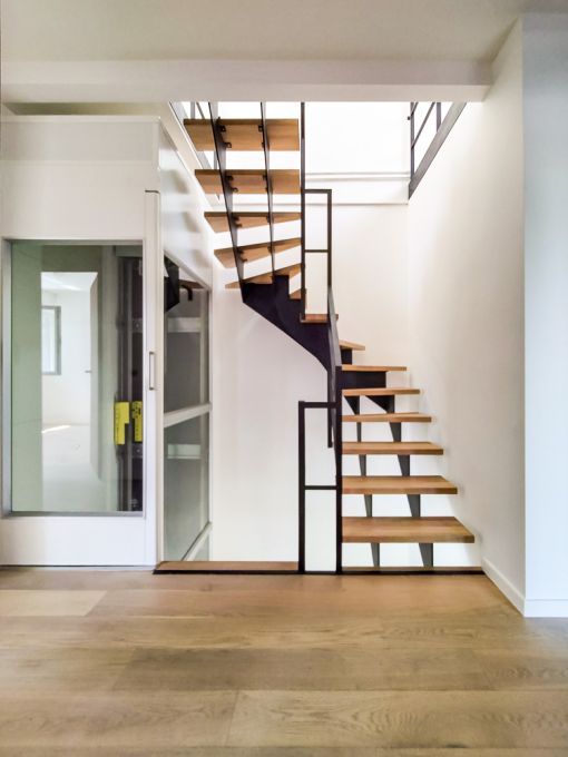 GRADE UP : escalier intérieur polyvalent pour tous les espaces