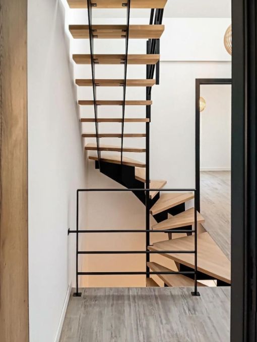 GRADE UP : versatile interior stair for every space GRADE UP : versatile interior stair for every space