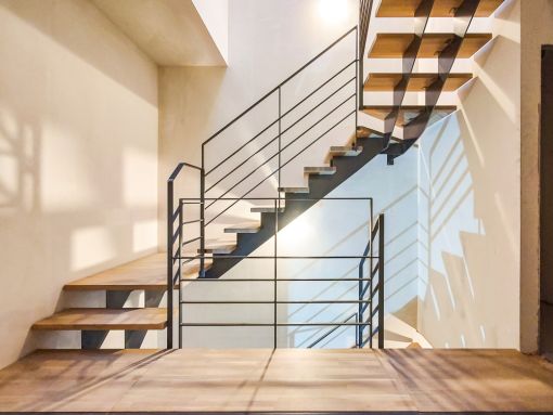 GRADE UP : escalier intérieur polyvalent pour tous les espaces