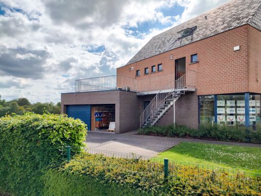 TIERRASSE : terrasse en aluminium sur mesure fabriquée en Belgique TIERRASSE : terrasse en aluminium sur mesure fabriquée en Belgique