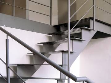 GRADE UP : L'escalier intérieur qui s'adapte à tous vos besoins | SPIRA