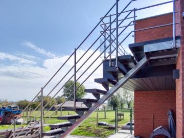 Logi Ext : Escalier Inox Extérieur Toutes Saisons | SPIRA