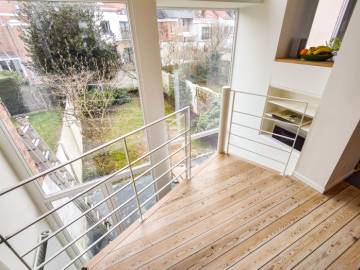 LOOP Carre : escalier intérieur colimaçon