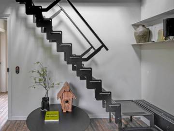 ÜP - Trapje voor zolder of mezzanine