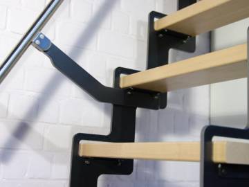 ÜP - Trapje voor zolder of mezzanine