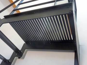 ÜP - Trapje voor zolder of mezzanine