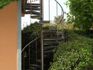OUTINOX - Draaitrap in inox voor buiten