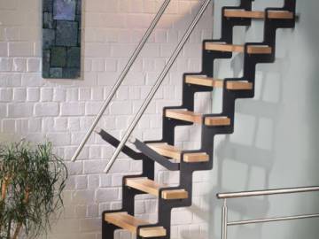ÜP - Trapje voor zolder of mezzanine