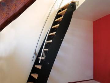 KLARA : L'Échelle-Escalier Compacte | SPIRA