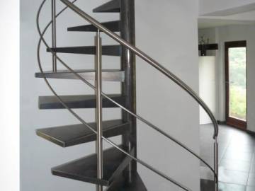 CLASSIC : escalier colimaçon en tôle pliée